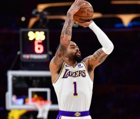 开云娱乐游戏-拉塞尔成洛杉矶弃子 两位球员报价湖人将全力匹配